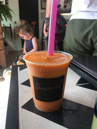 Josephine's Buenas Bebidas